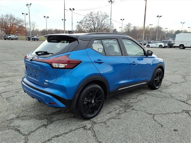 Used 2021 Nissan Kicks SR w/ SR Premium Package image 5