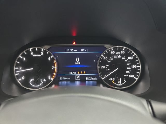Used 2024 Nissan Altima 2.5 SR FWD image 19