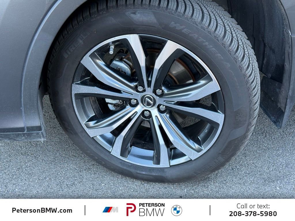 Used 2022 Lexus RX 350L Premium w/ Premium Package image 12