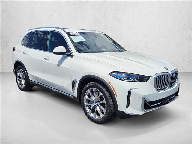 Certified 2024 BMW X5 xDrive50e w/ Executive Package AWD/4WD image 3