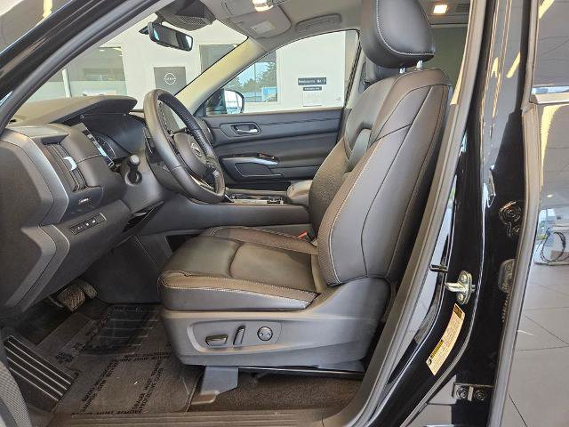 Certified 2025 Nissan Pathfinder SL AWD/4WD image 14