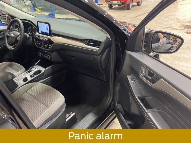 Used 2022 Ford Escape SE w/ SE Sport Appearance Package AWD/4WD image 21