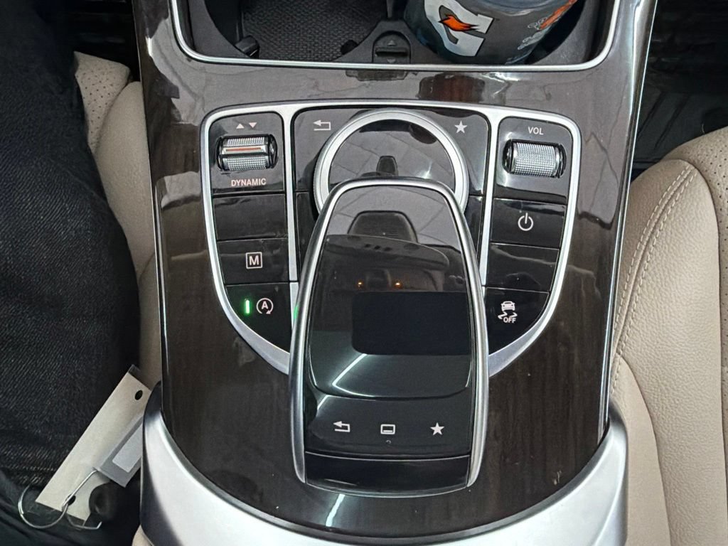 Used 2016 Mercedes-Benz GLC 300 image 33