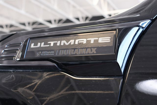 Used 2025 GMC Sierra 3500 Denali Ultimate image 9