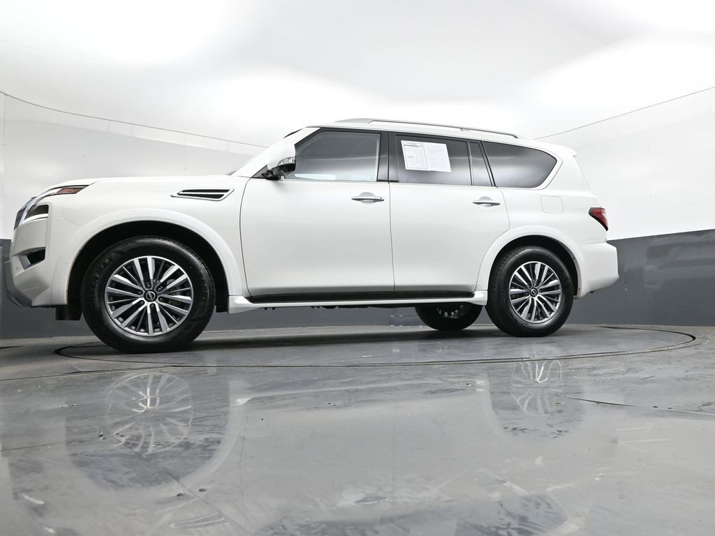 Used 2024 Nissan Armada SL w/ Captain's Chairs Package image 42