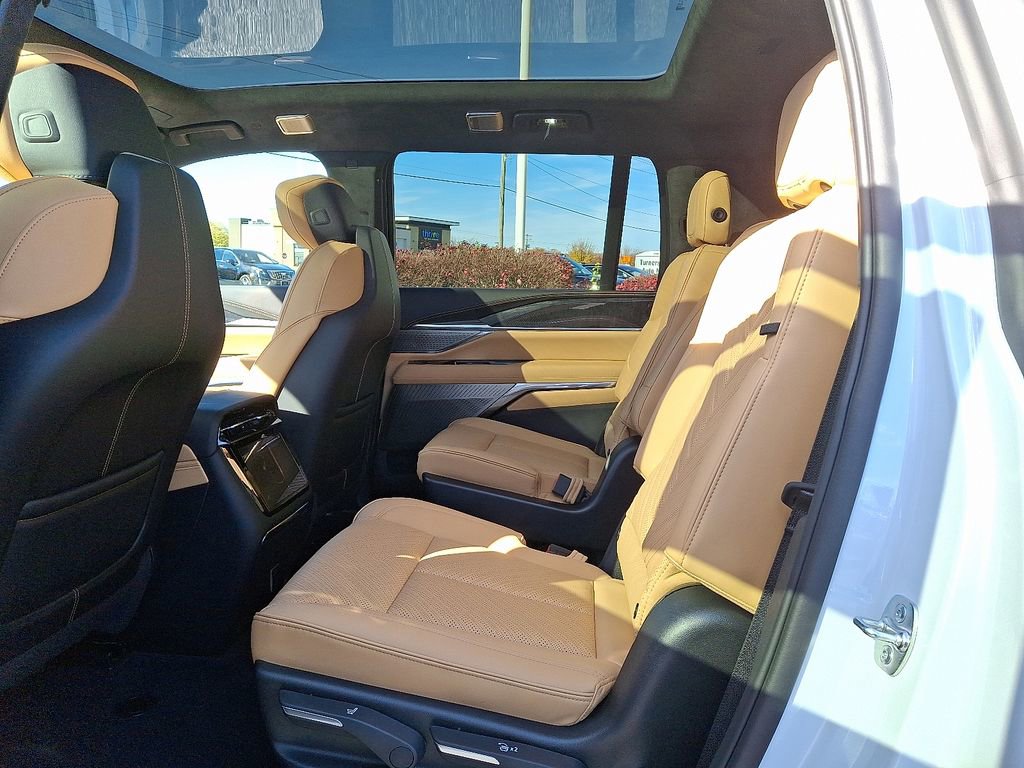 New 2026 Cadillac Escalade IQL Sport 2 image 5