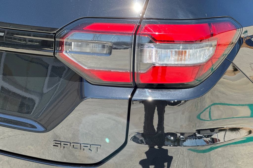 Certified 2025 Honda Pilot Sport image 36