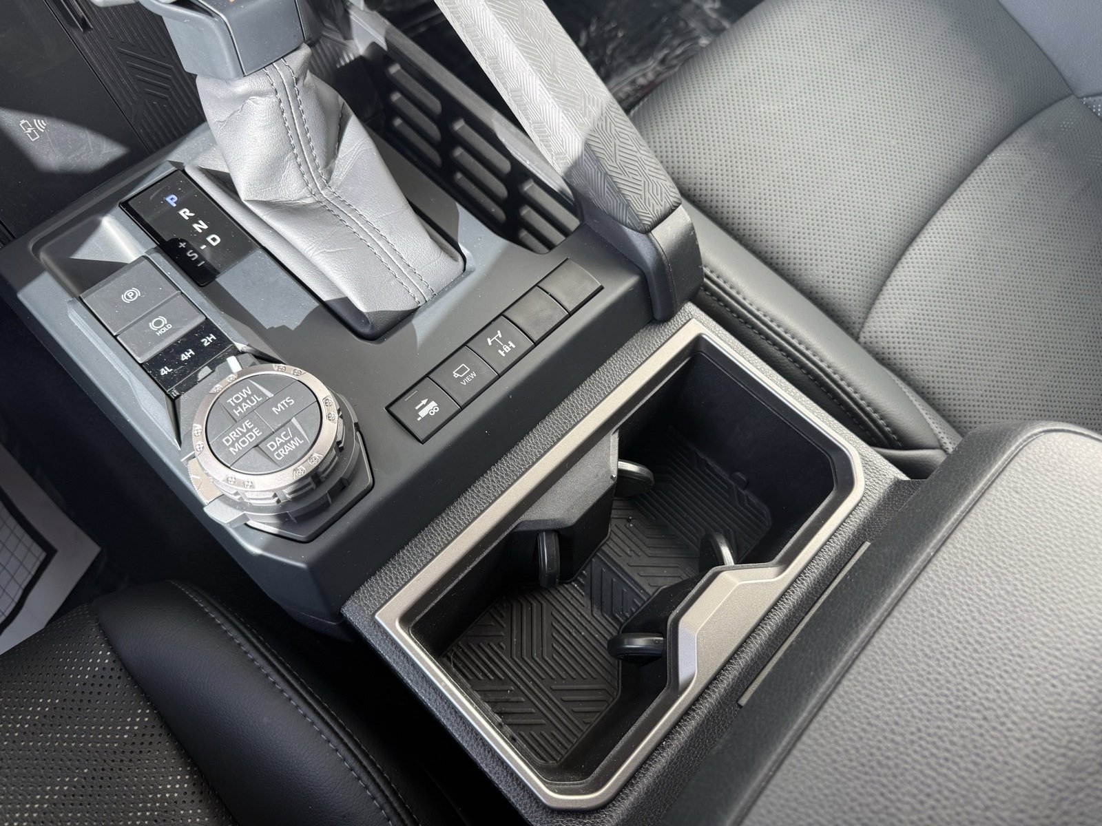 Used 2024 Toyota Tacoma TRD Off-Road w/ TRD Off Road Premium Package image 19