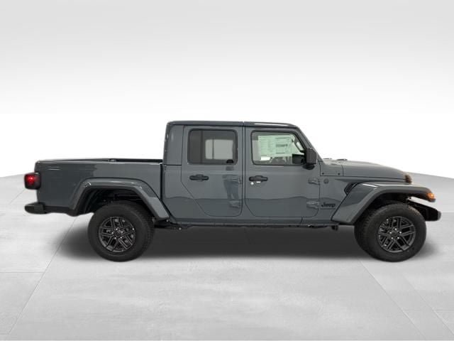 New 2026 Jeep Gladiator Sport AWD/4WD image 5