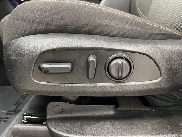 Used 2021 Chevrolet Traverse LT w/ LPO, Floor Liner Package image 11