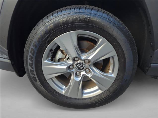 Certified 2025 Toyota RAV4 XLE w/ Convenience Package FWD image 10