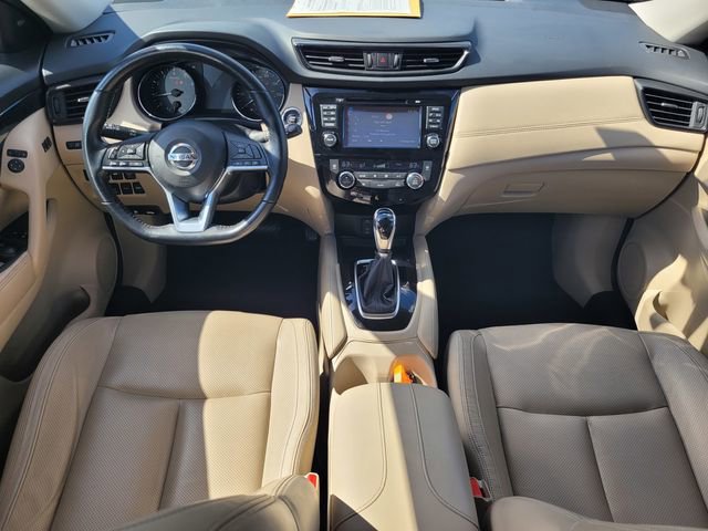 Used 2017 Nissan Rogue SL w/ SL Premium Package AWD/4WD image 16