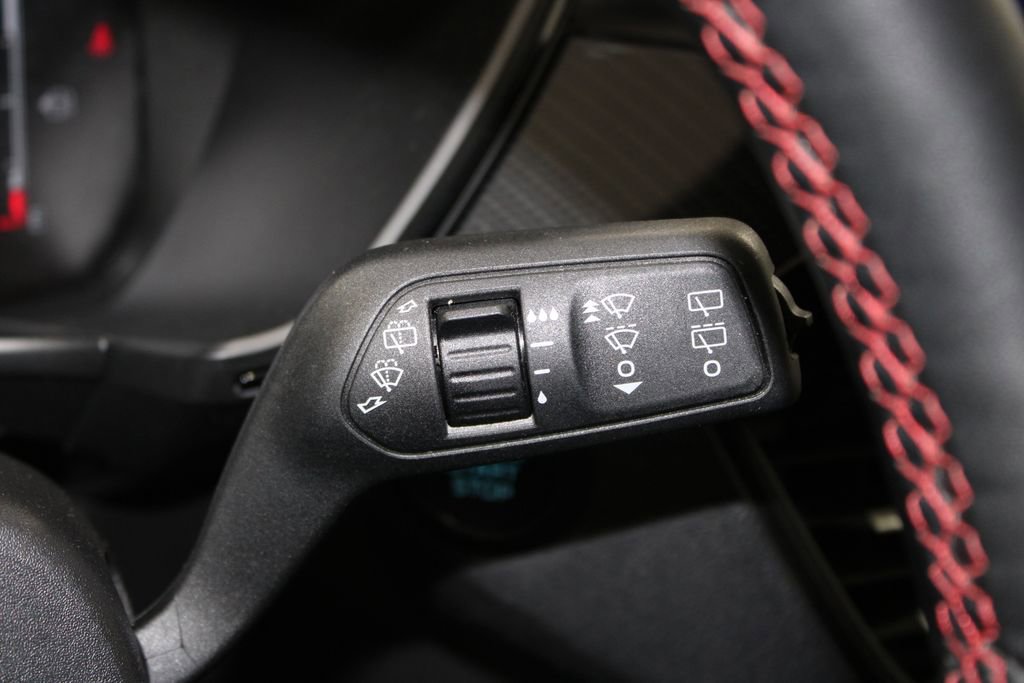 Used 2024 Ford Escape ST-Line image 39