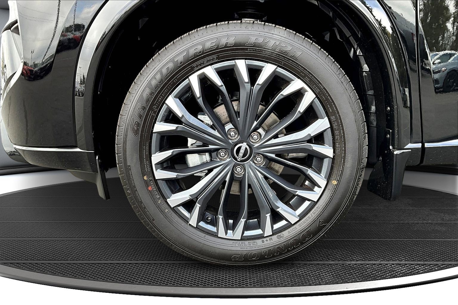 New 2026 Nissan Rogue Platinum image 13