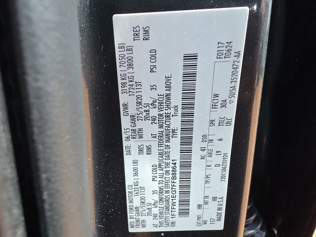Used 2015 Ford F150 Lariat w/ Equipment Group 502A Luxury AWD/4WD image 18