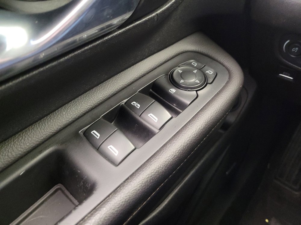 Used 2020 GMC Terrain SLT w/ Preferred Package image 27