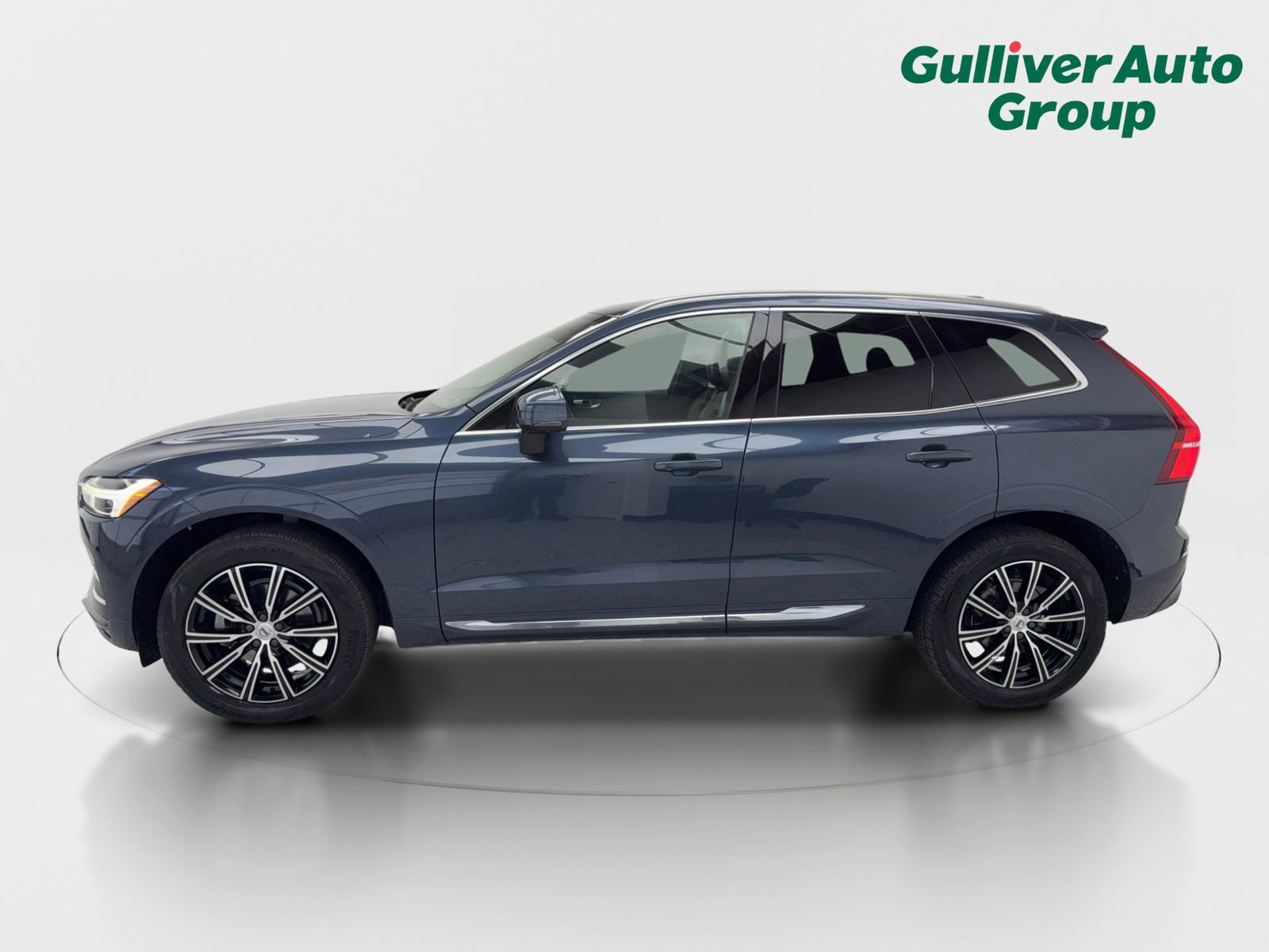 Used 2021 Volvo XC60 T5 Inscription w/ Protection Package AWD/4WD image 3