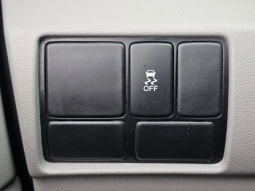 Used 2014 Honda Odyssey LX image 14