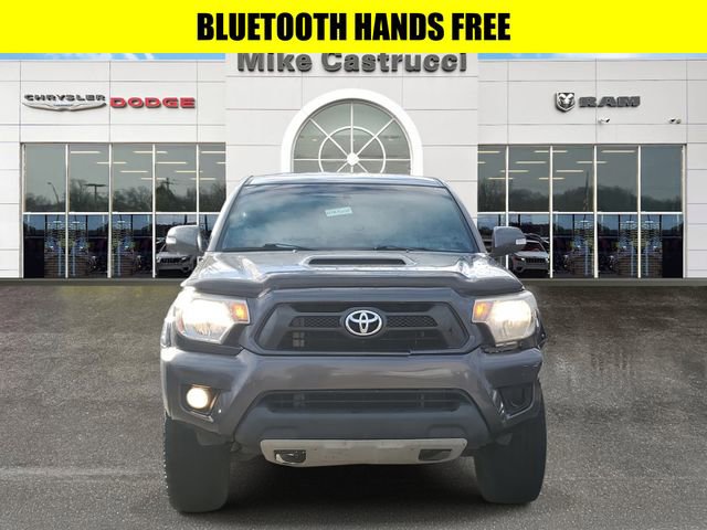 Used 2015 Toyota Tacoma 4x4 Double Cab image 2
