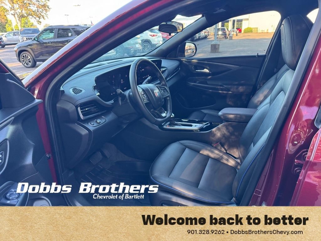 Used 2024 Buick Envista Sport Touring w/ Convenience I Package FWD image 10