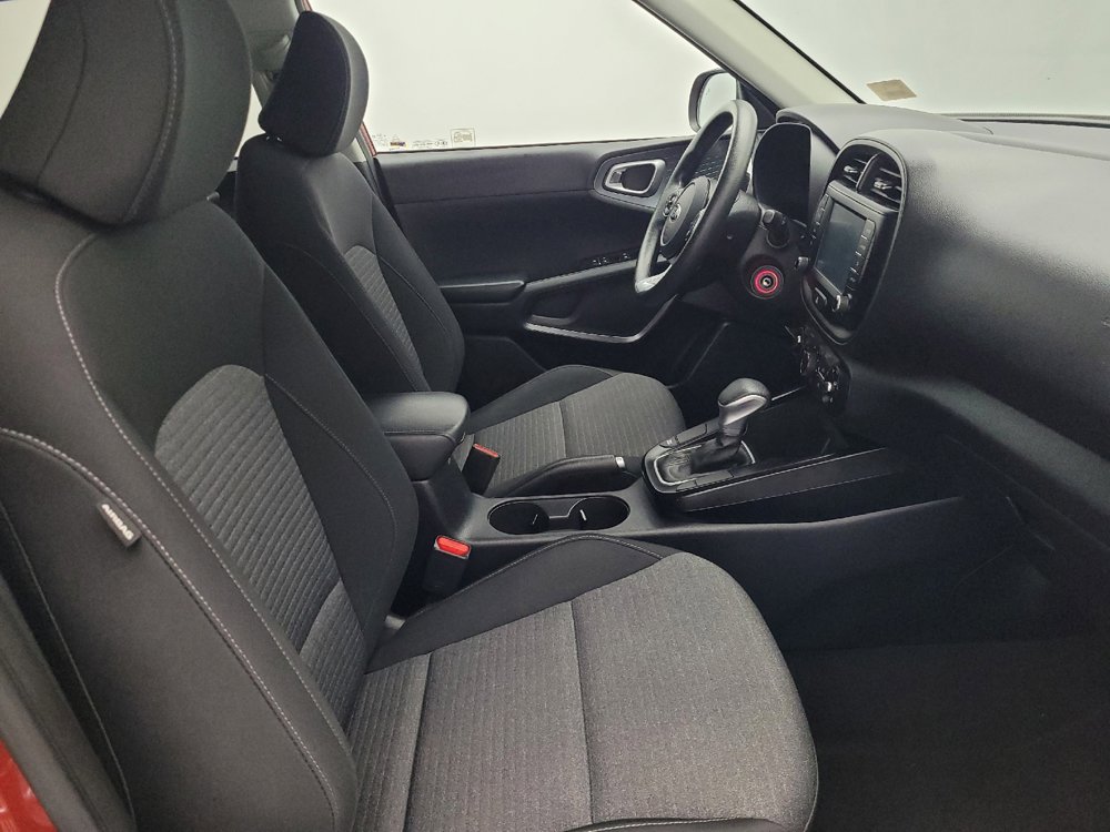 Used 2021 Kia Soul S image 21