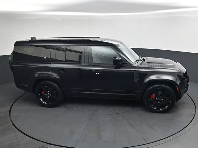 Used 2024 Land Rover Defender 130 X AWD/4WD image 24