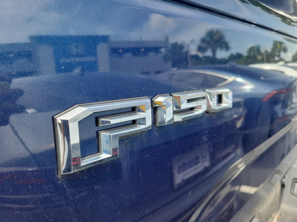 Used 2017 Ford F150 XLT w/ Equipment Group 302A Luxury AWD/4WD image 13