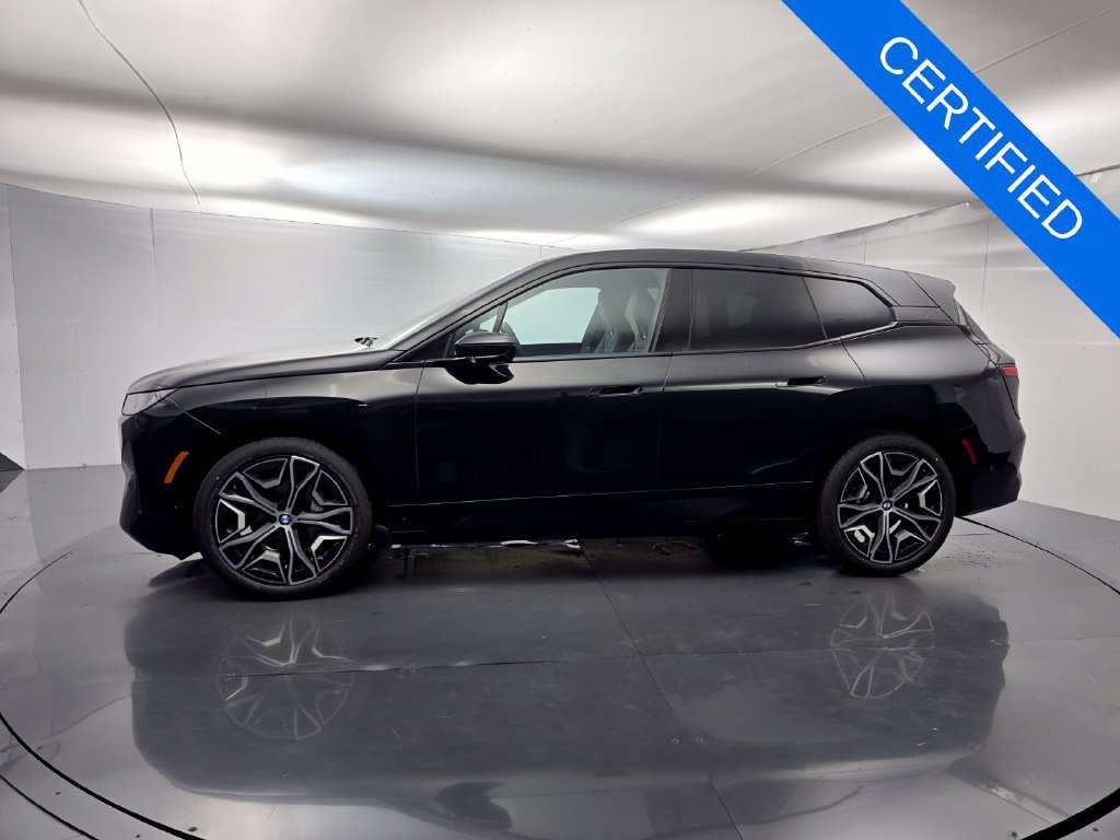 Certified 2026 BMW iX xDrive60 AWD/4WD image 7