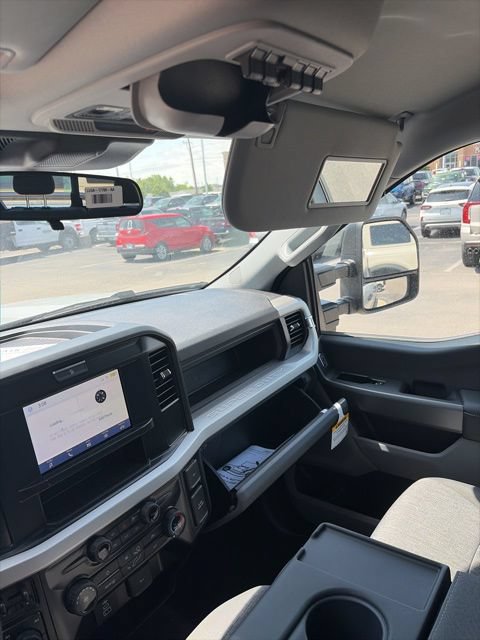 New 2026 Ford F250 XL w/ STX Appearance Package AWD/4WD image 24