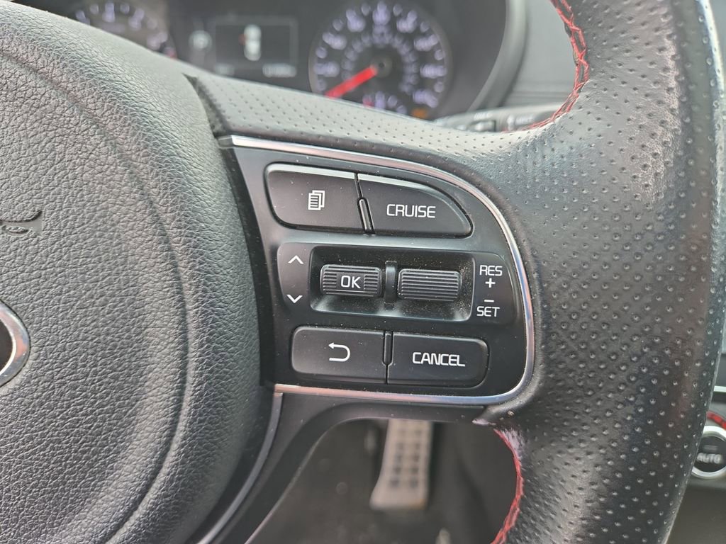 Used 2018 Kia Optima SX image 16