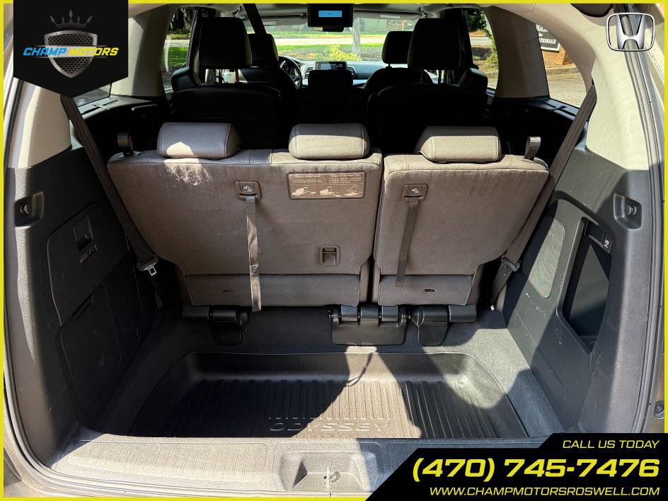 Used 2018 Honda Odyssey Touring image 13