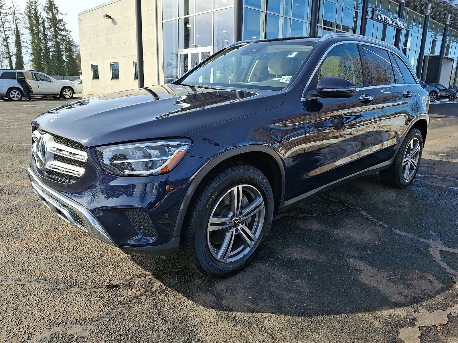 Certified 2022 Mercedes-Benz GLC 300 4MATIC image 3