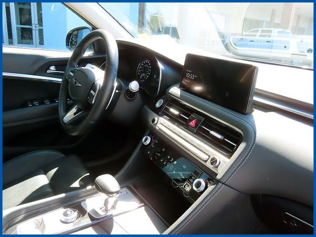 Used 2025 Genesis G70 2.5T AWD/4WD image 8