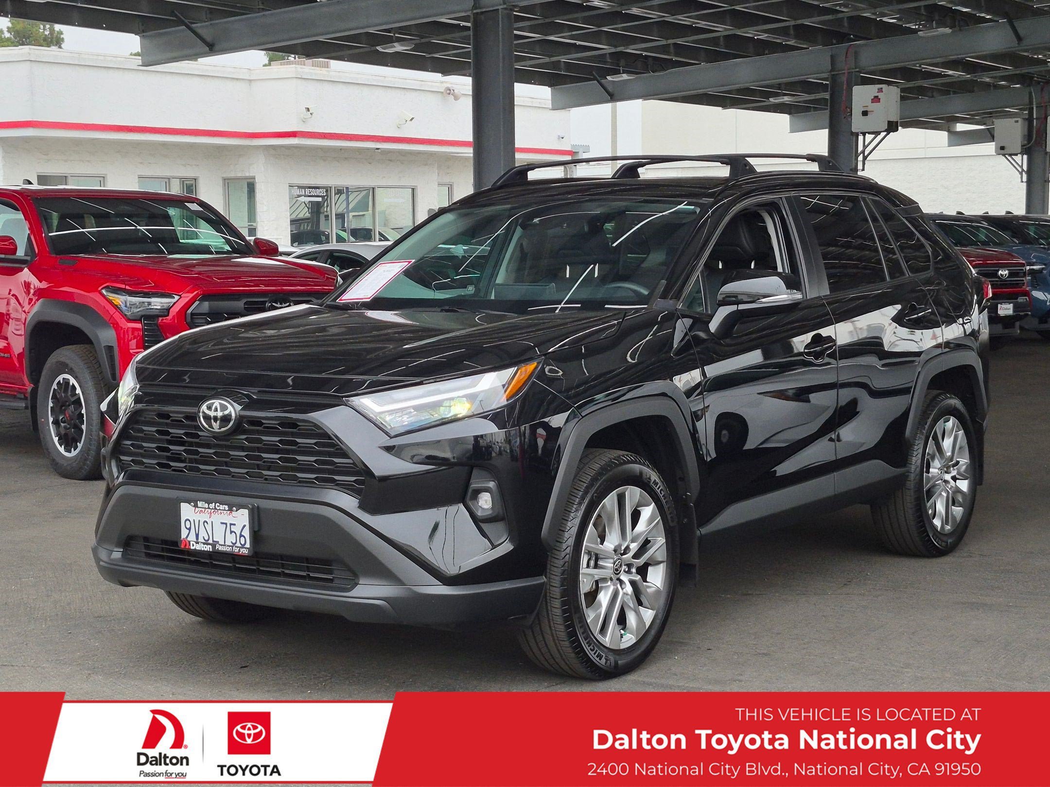Certified 2025 Toyota RAV4 XLE Premium FWD image 1