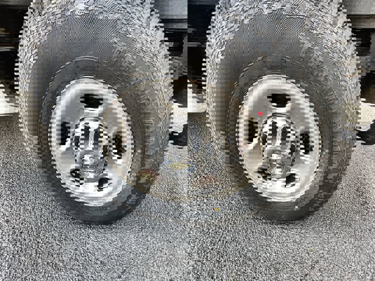 Used 2022 Chevrolet Express 3500 LS image 21