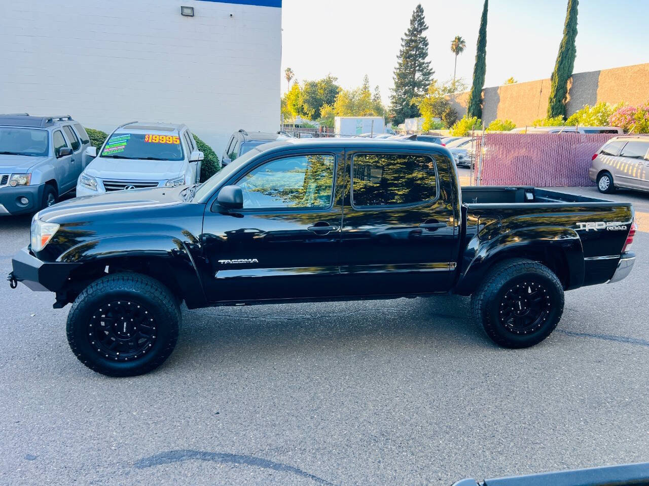 Used 2014 Toyota Tacoma PreRunner w/ TRD Off-Road Package RWD image 5
