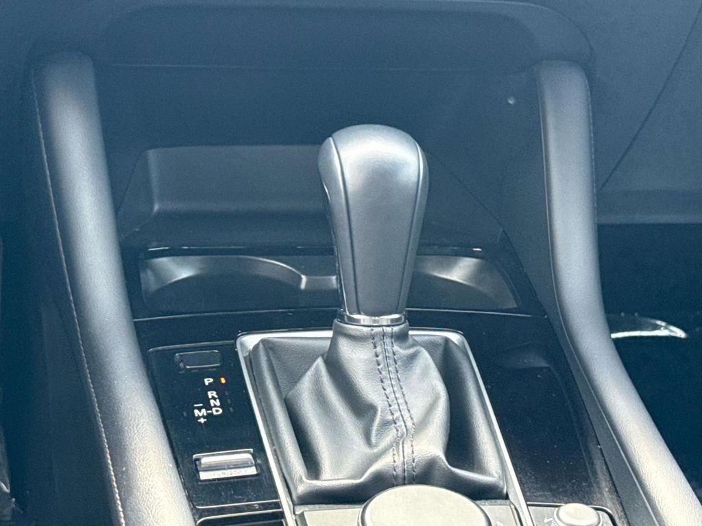 Certified 2025 MAZDA MAZDA3 s image 19