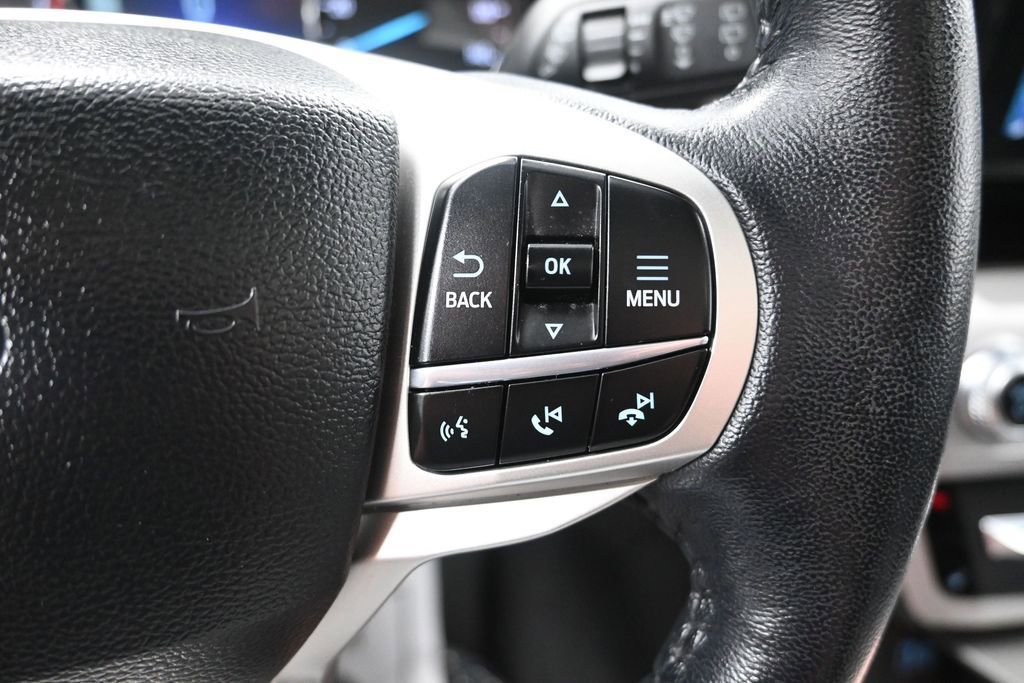 Used 2023 Ford Explorer XLT w/ Equipment Group 202A AWD/4WD image 26