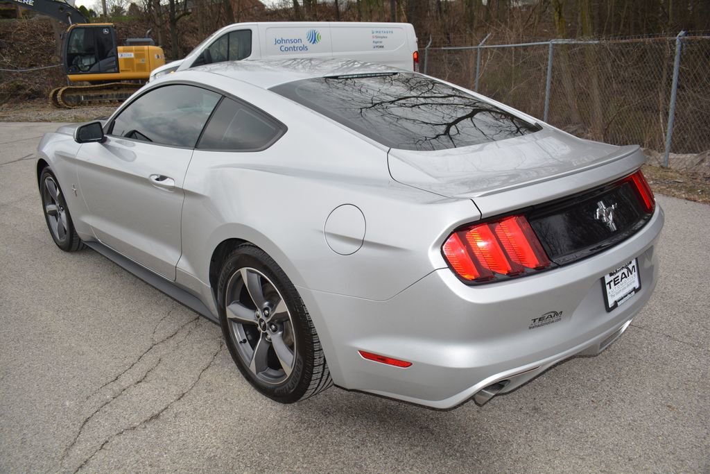 Used 2016 Ford Mustang Coupe w/ Equipment Group 051A image 6