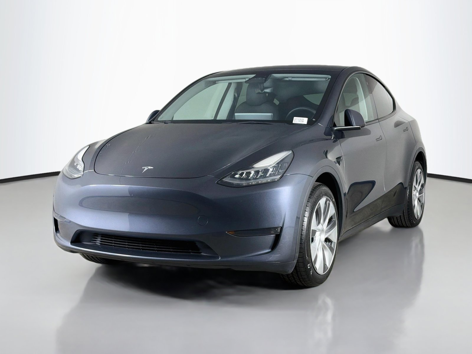 Used 2023 Tesla Model Y Long Range AWD/4WD image 3