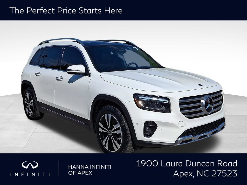 Used 2025 Mercedes-Benz GLB 250 4MATIC image 1