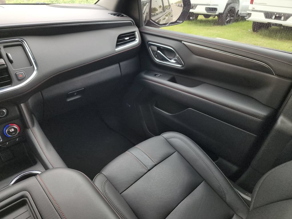 Used 2023 Chevrolet Tahoe RST w/ Luxury Package AWD/4WD image 23