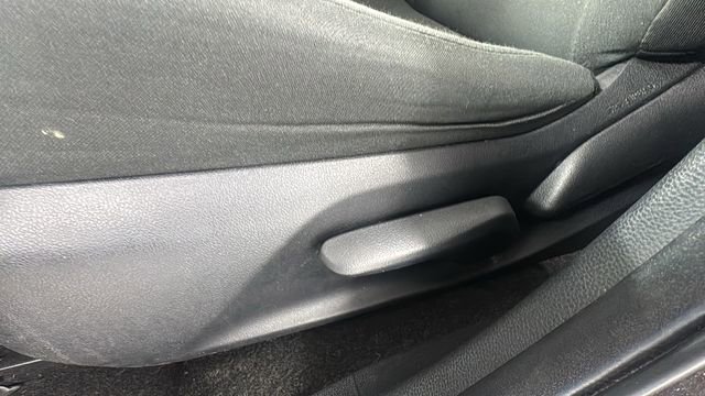 Used 2024 Toyota RAV4 LE image 11