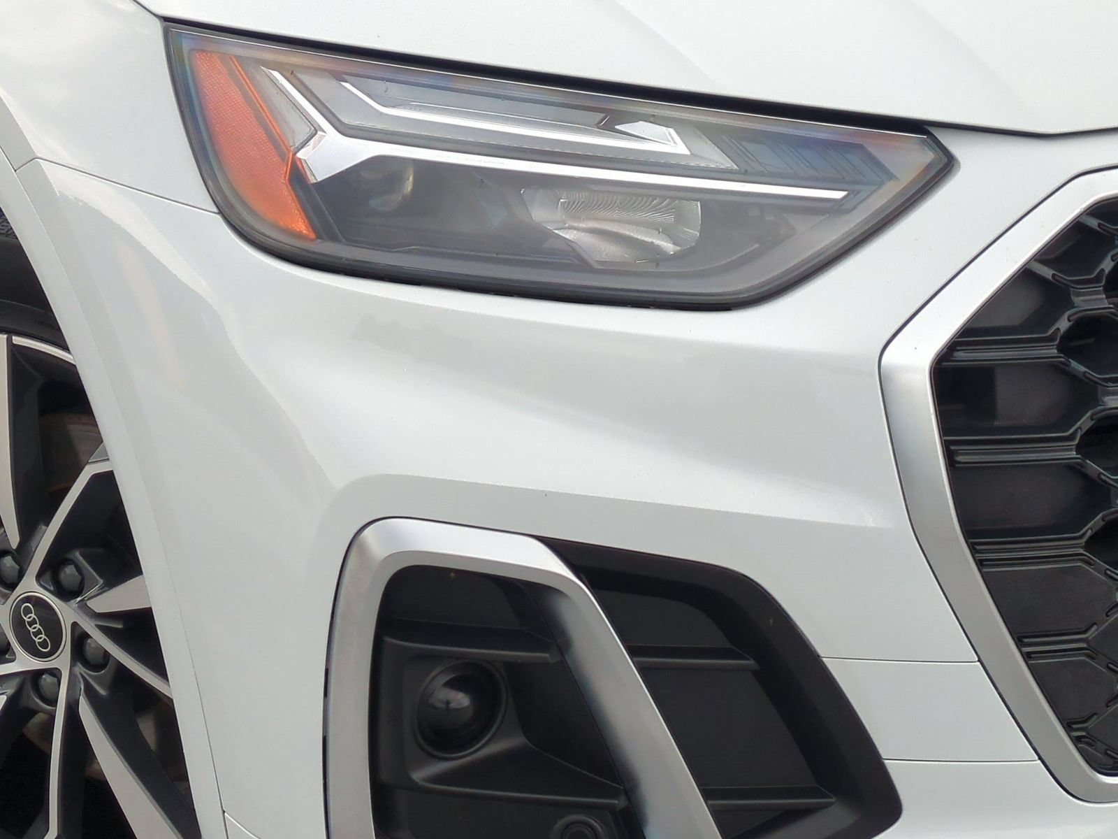 Used 2023 Audi Q5 2.0T Premium w/ Convenience Package AWD/4WD image 25