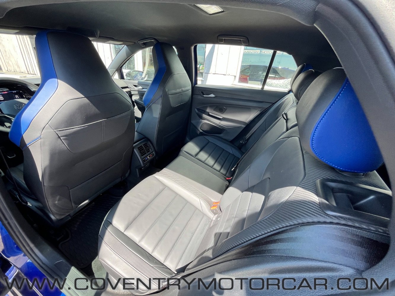 Used 2023 Volkswagen Golf 20th Anniversary Edition image 35