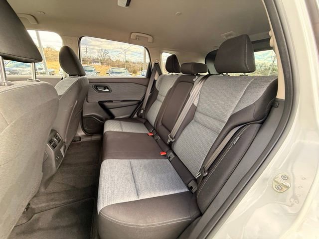 Certified 2023 Nissan Rogue SV image 16