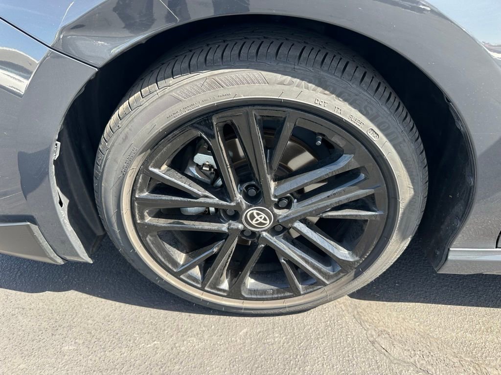 Used 2025 Toyota Camry Hybrid FWD image 6