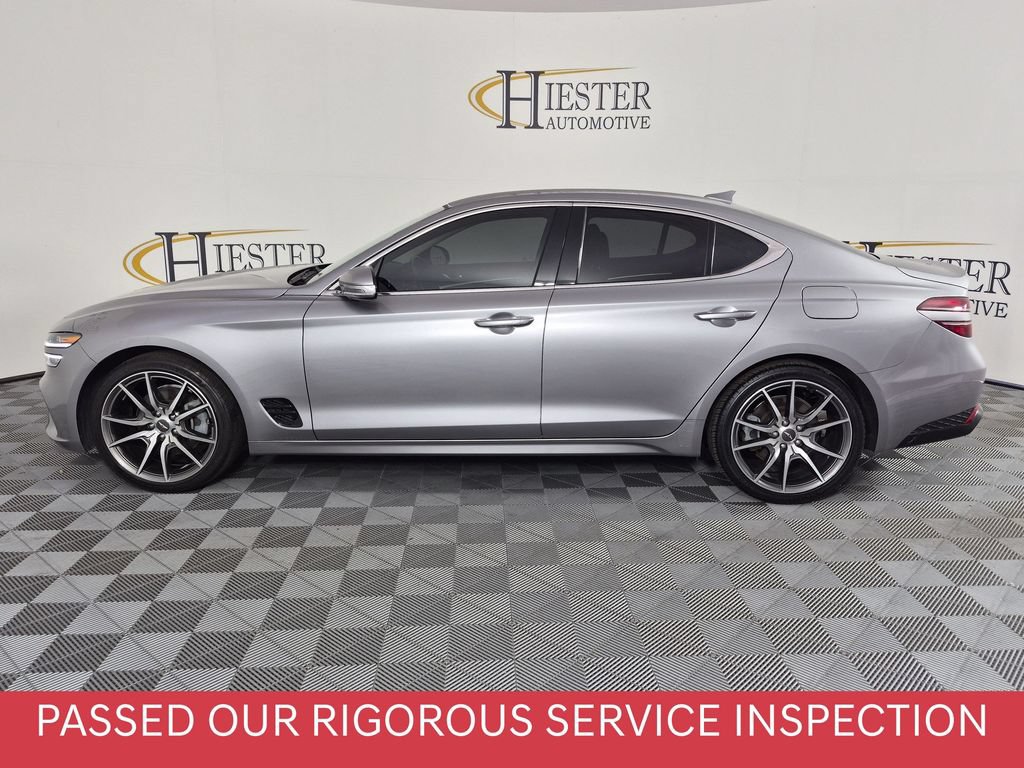 Used 2023 Genesis G70 2.0T RWD image 7