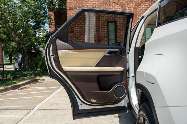 Used 2019 Lexus RX 350L AWD image 47