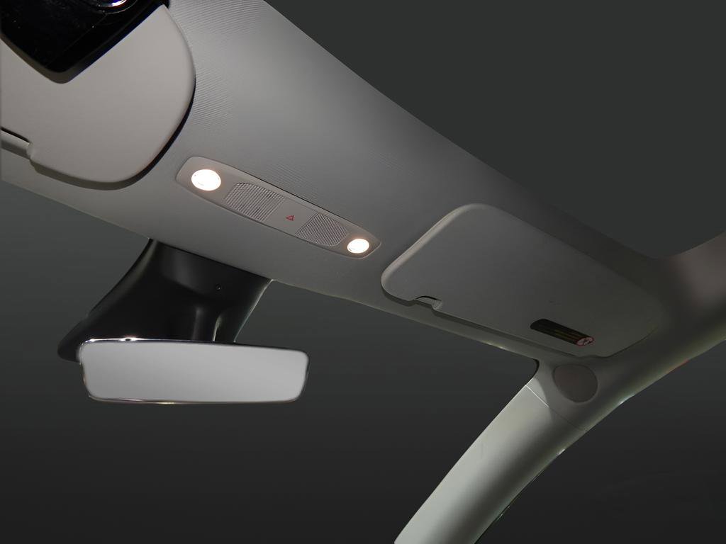 Used 2021 Tesla Model Y Performance image 31